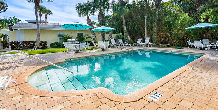 Second view of pool at Sea Spray Resort, Siesta Key